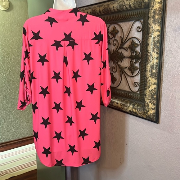 Hamish U.S.A top - Pink with black stars V- Neck Sz S - Picture 6 of 10